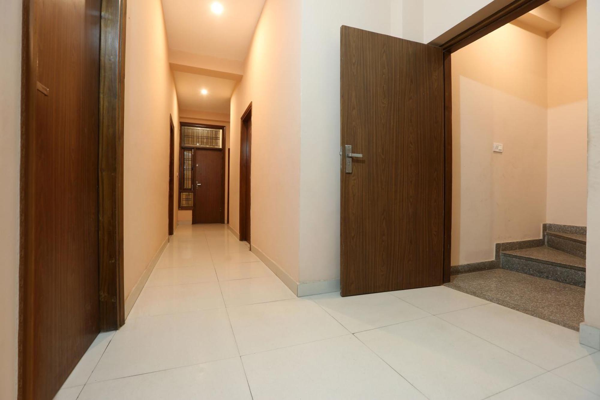 Hotel Ginger Palace - Corporate Hotel Noida Sector 62 Eksteriør billede