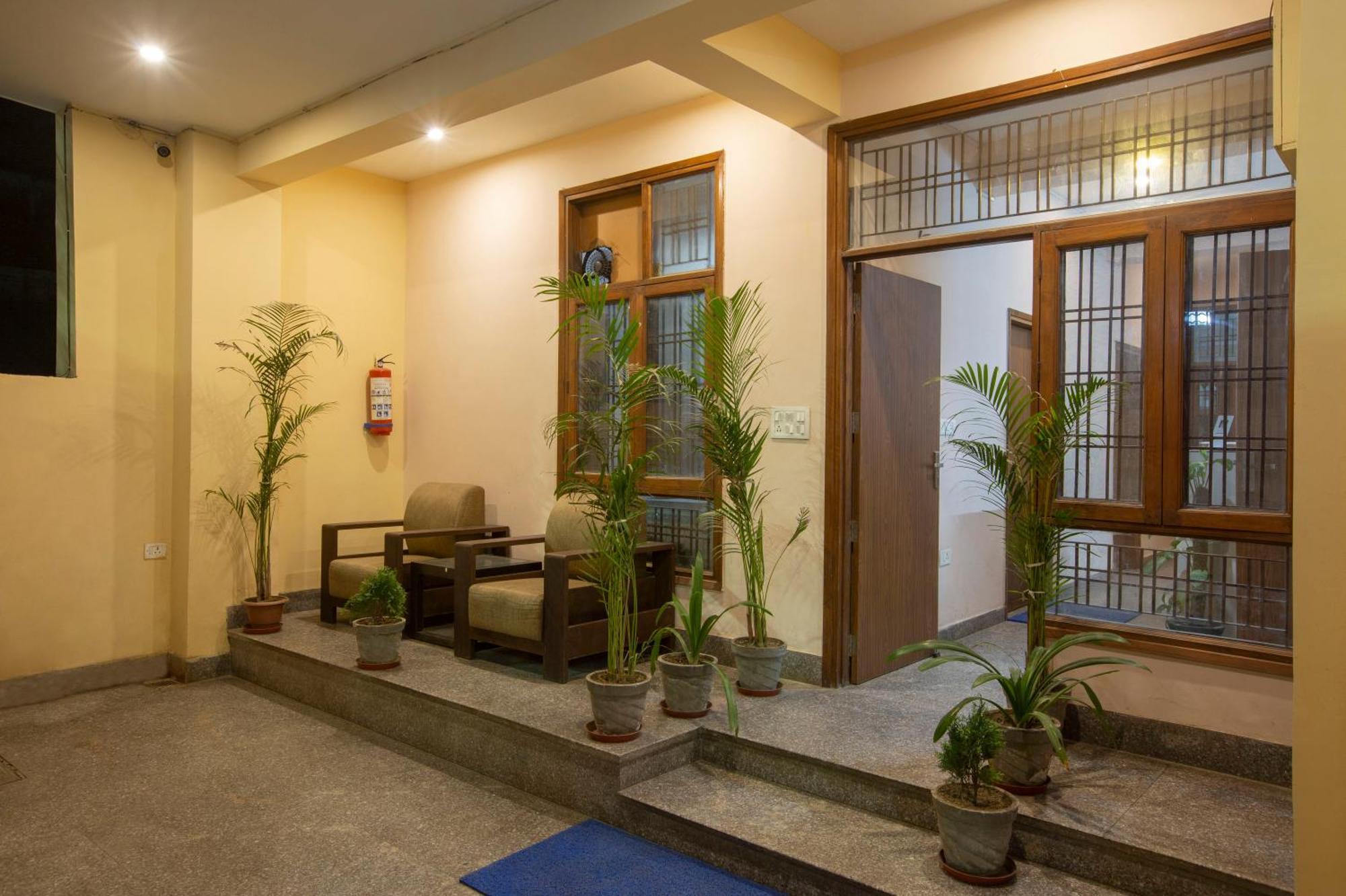 Hotel Ginger Palace - Corporate Hotel Noida Sector 62 Eksteriør billede